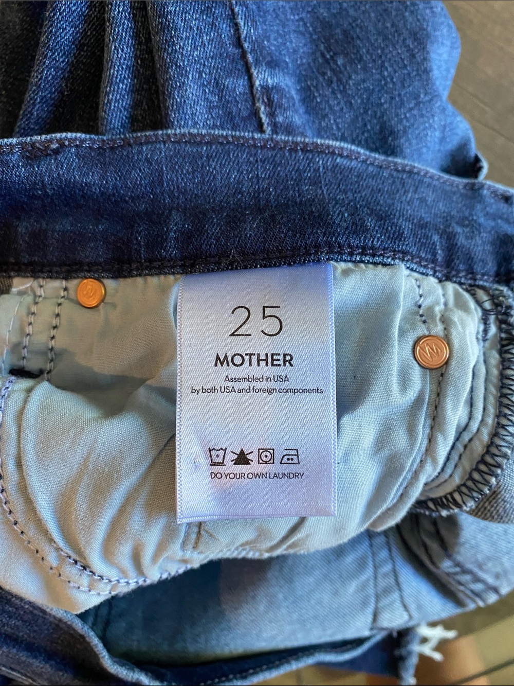 NWOT MOTHER Dark Blue Raw Hem Wide-Leg Jeans - Picture 5 of 6